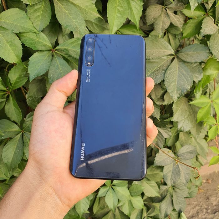 Huawei Y8p 128gb sotiladi