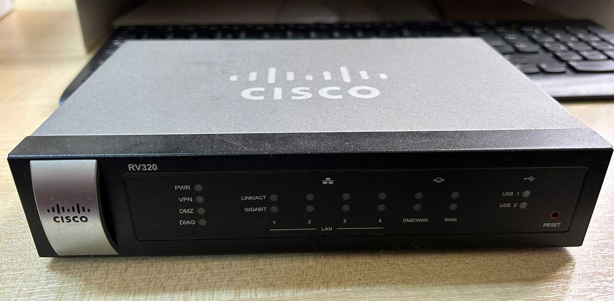 Router Dual Gigabit CISCO RV320 VPN dual WAN