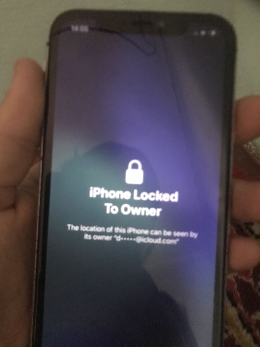 iPhone 11 icloudga tushgan