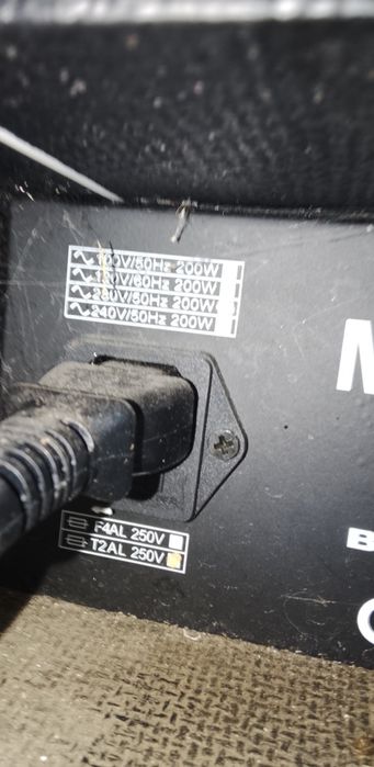 Vand si schimb detali la tel