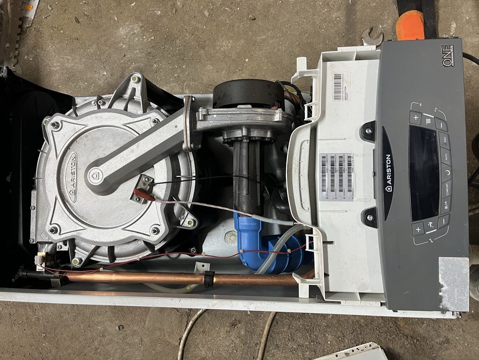 Ariston class one pentru piese