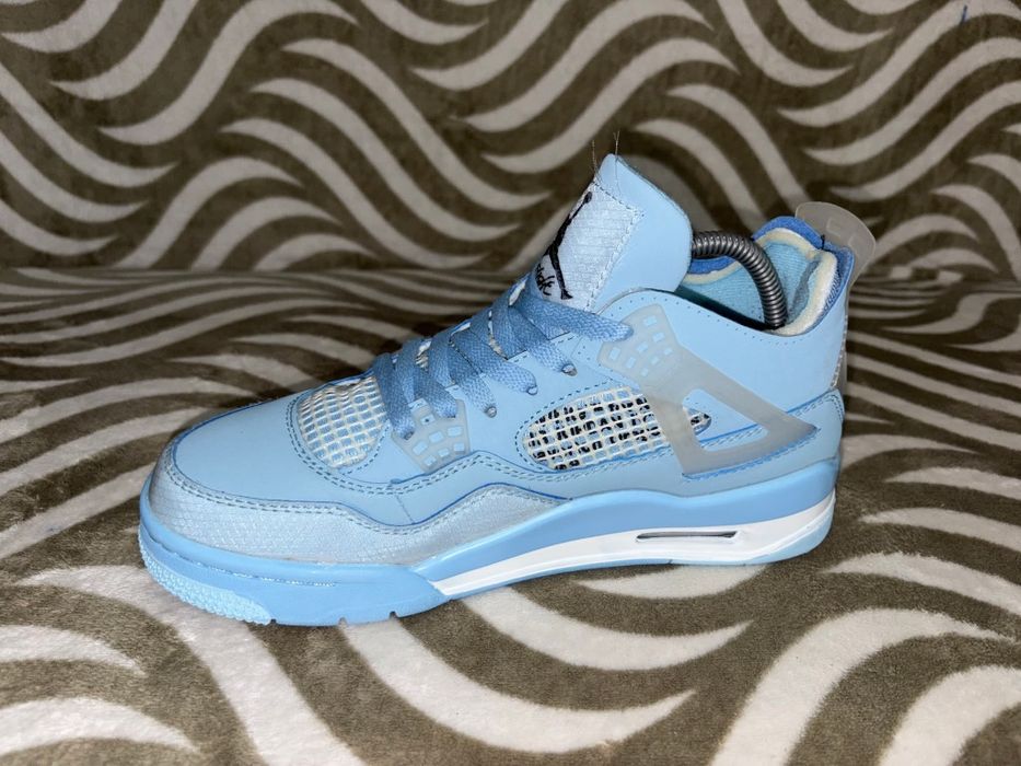 Sneakers Jordan Retro 4 off white nr 40