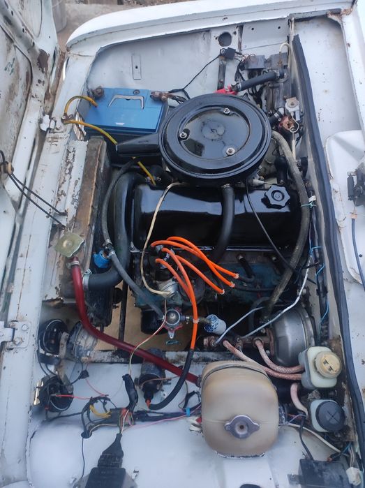 Vaz 2102 sotiladi: Gen. beriladi
