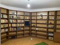 Biblioteca din lemn