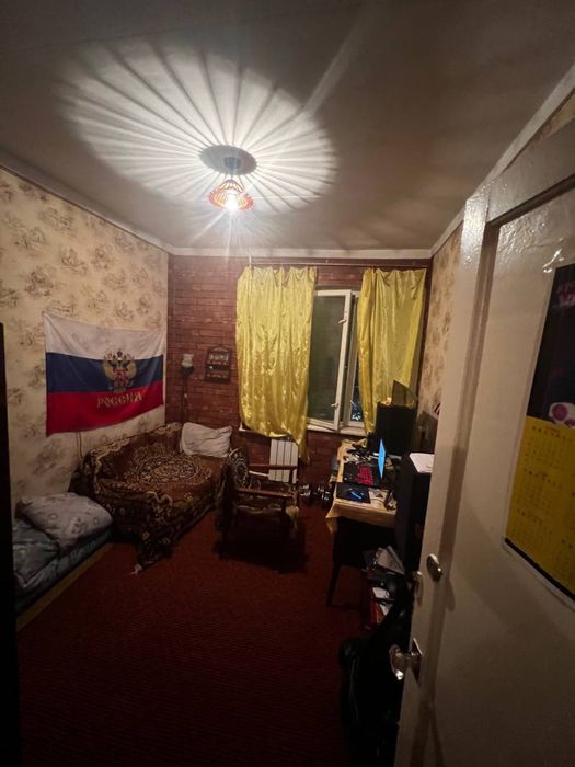 Продаётся 4х комнатная квартира на Ц4,метро Мустакиллик,площадь.