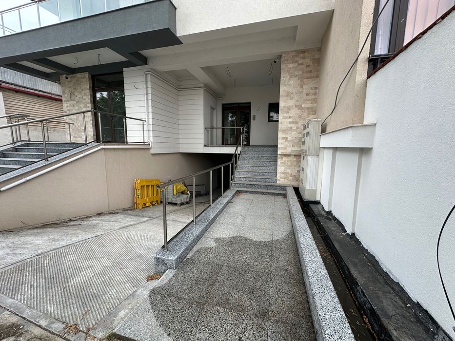 Apartament de vânzare 3 camere Bucuresti noi Jiului