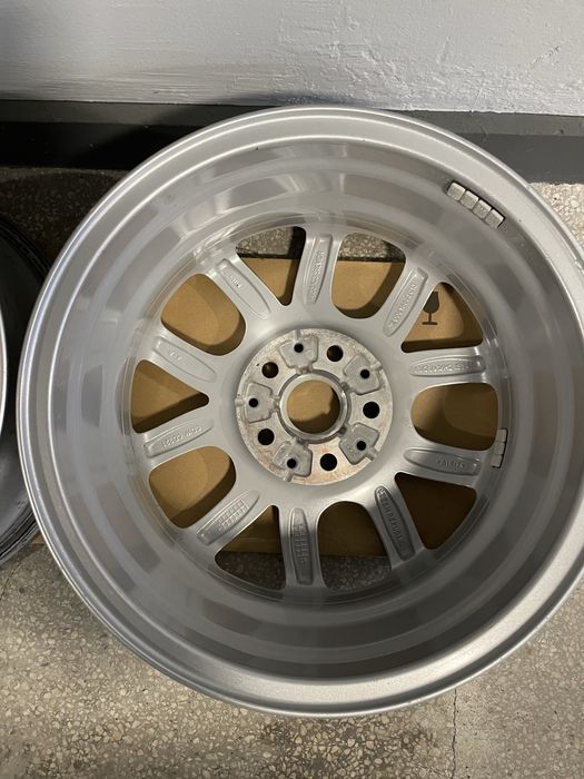 MINI 16” Style 494 • OEM Silver • Перфектни • TPMS • За ценители