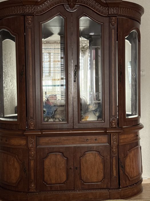 Гарнитур для гостиной сервант