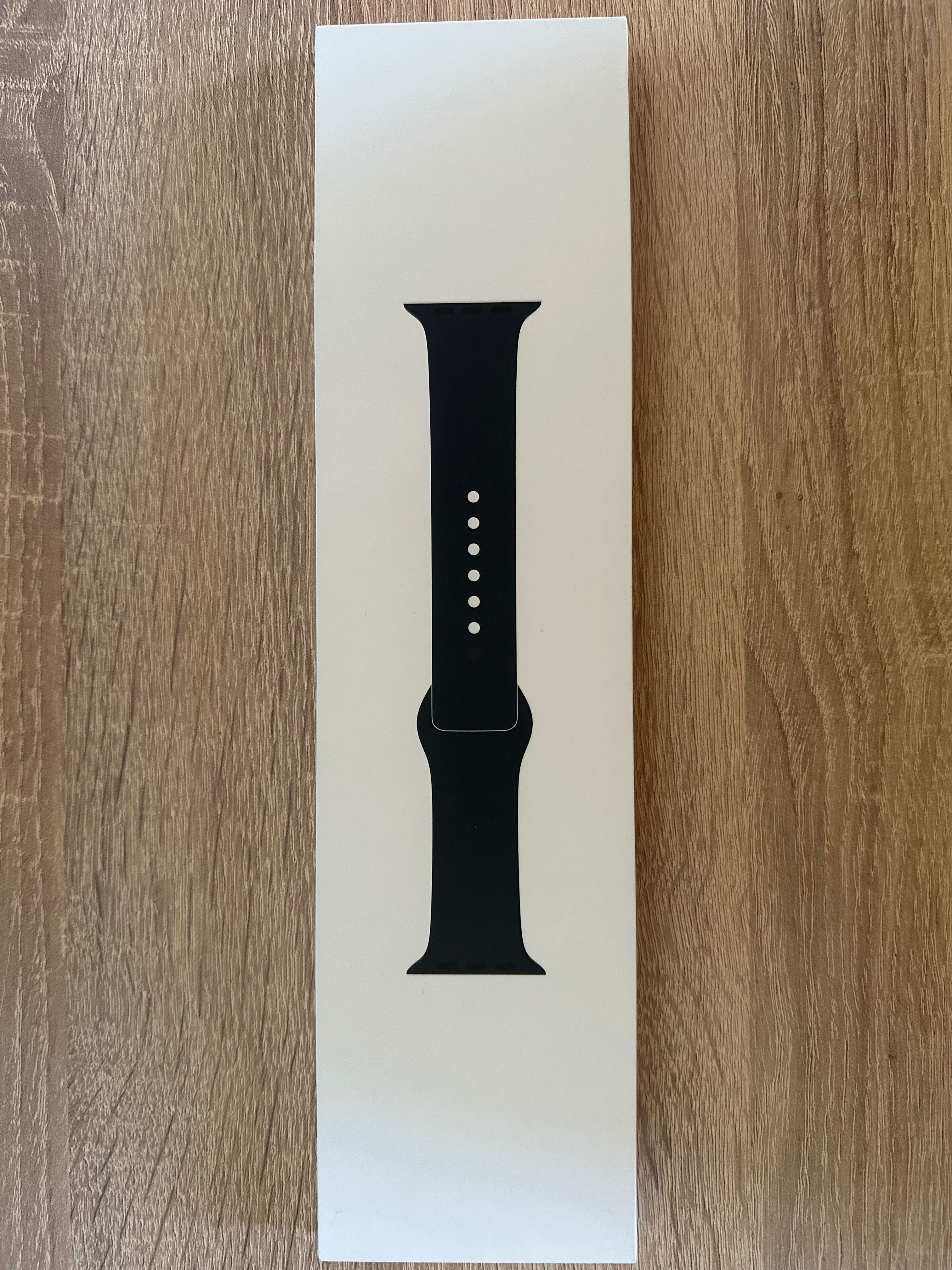 Каишка за Apple Watch от Apple - 41mm Midnight Sport Band