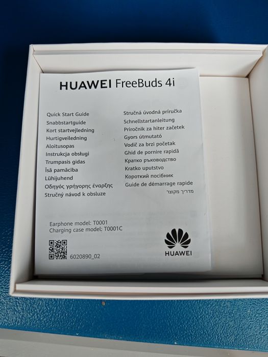 Vînd căști defecte merge decît o cască Dreapta. 50lei.