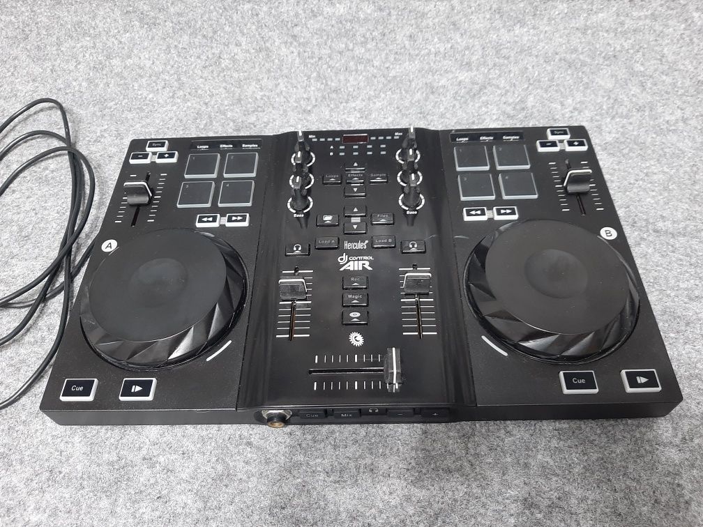 Consola Hercules DJ Control Air