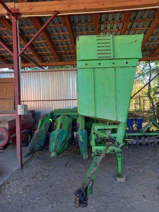 Vând culegătoare Deutz-Fahr Corliner 32-42
