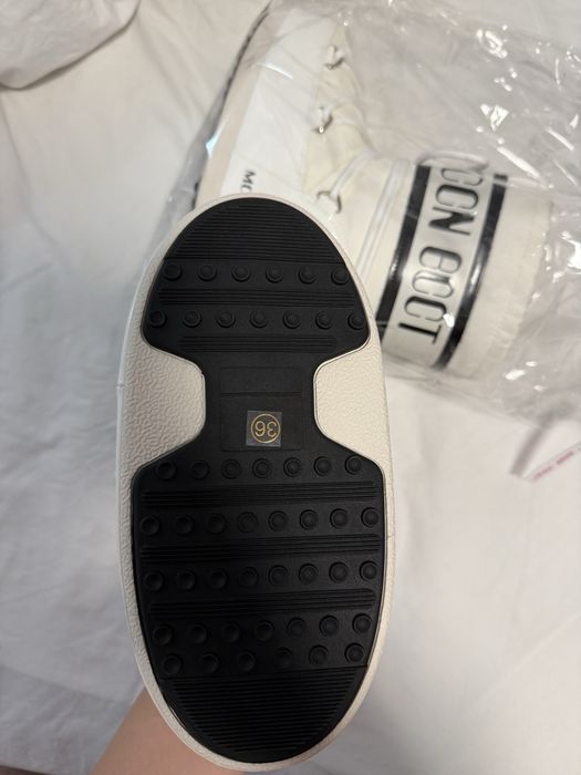 Moon Boot marimea 36