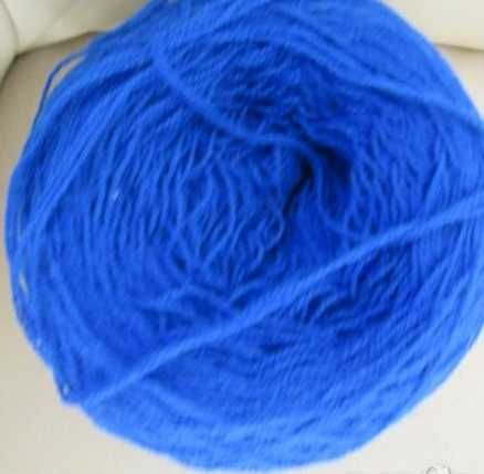 Прежда в цвят парижко синьо, 106 грама