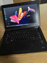 Laptop Dell E7250 12.5" I7 8gb ssd256gb (perfect pentru diagnoza auto)