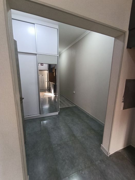 Продаётся 2х комнатная квартира на земле Сергели ярмарка