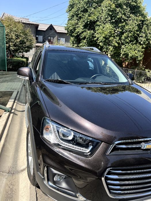 Chevrolet Captiva 4
