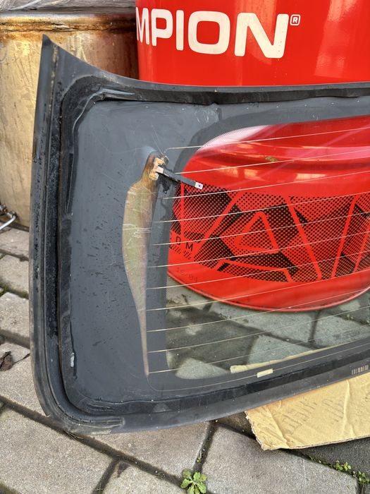 Задно стъкло за пета врата Peugeot 308 T9 2014- комби