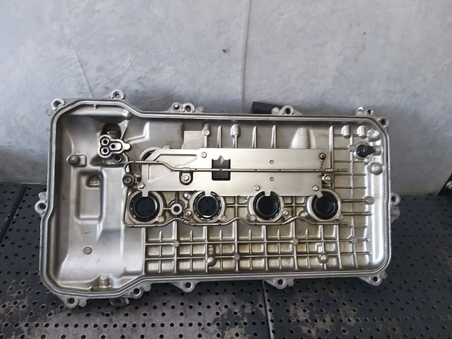 Capac chiulasa culbutori 1.8 b hybrid toyota prius 3