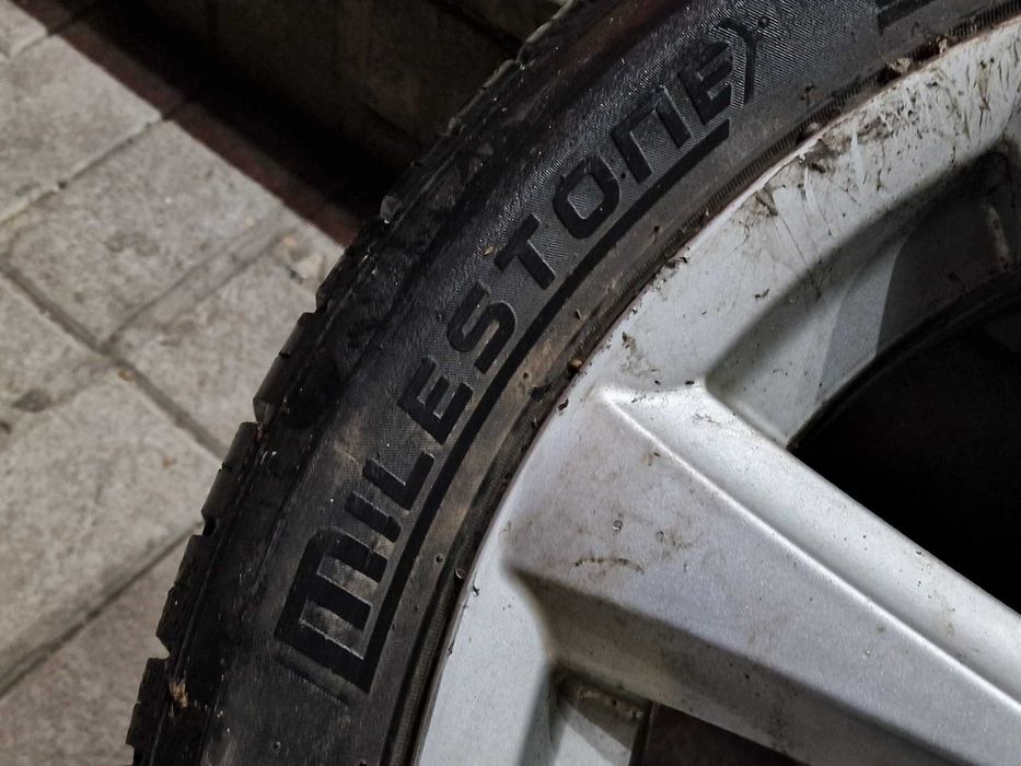 2 БР. Гуми MILESTONE с джанти ФИАТ 4X100 / 235/45/ ZR17 / 0915