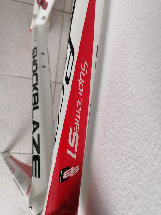 Карбонова рамка "Шокблеиз"