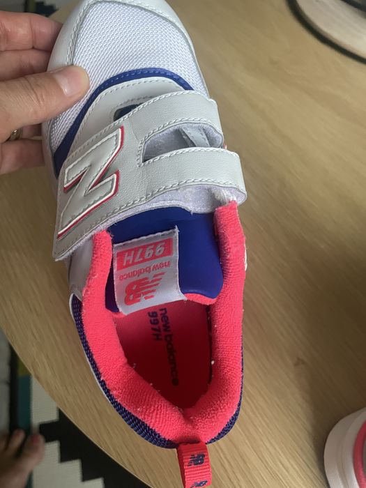 Pantofi sport adidasi New Balance fete 33.5