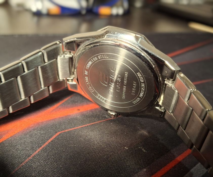 Часовник Casio Кварцов
