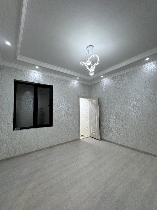 Nazarbek harakatta uchaska sotiladi 1.6 sotix 4ta xonadan iborat!