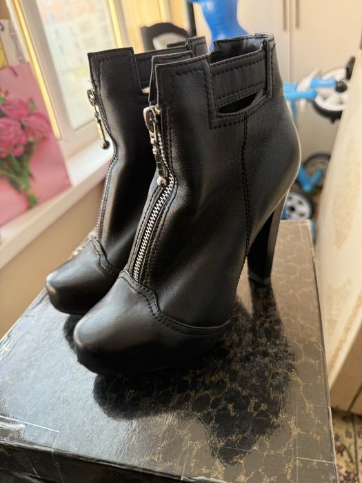 Сапоги туфли босаножки все за 10 тысяч