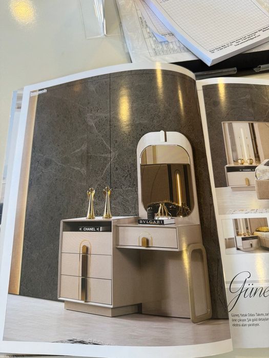 Дизайнерска тоалетка