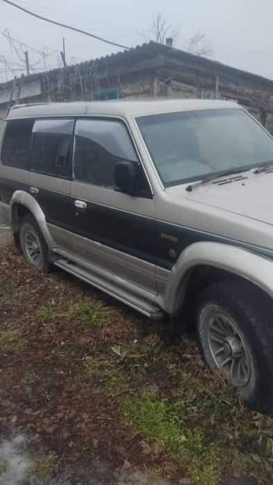 Продам машину мицубиси