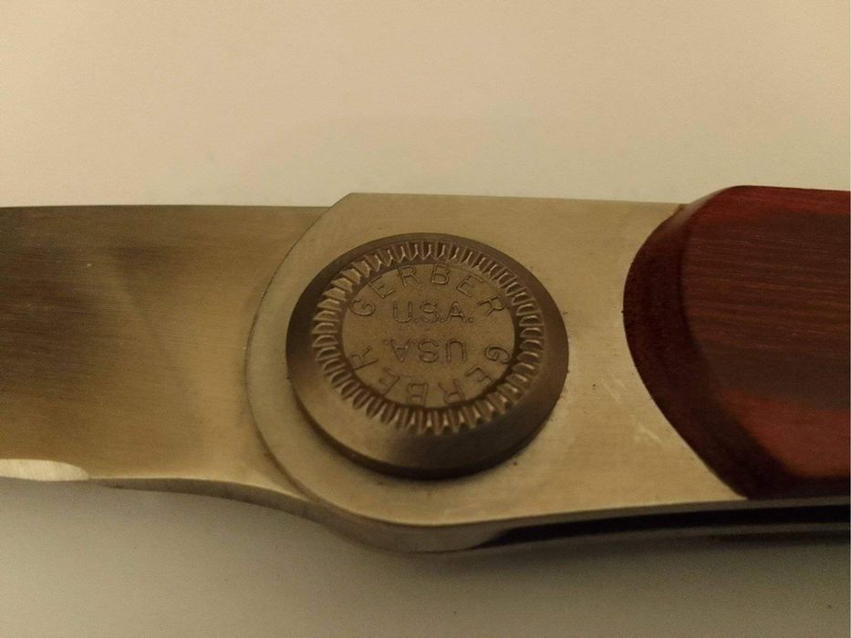 Vand gerber Paul knife sau schimb cu fallkniven