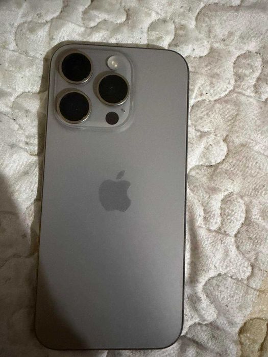iPHONE 15 PRO, с валидна гаранция