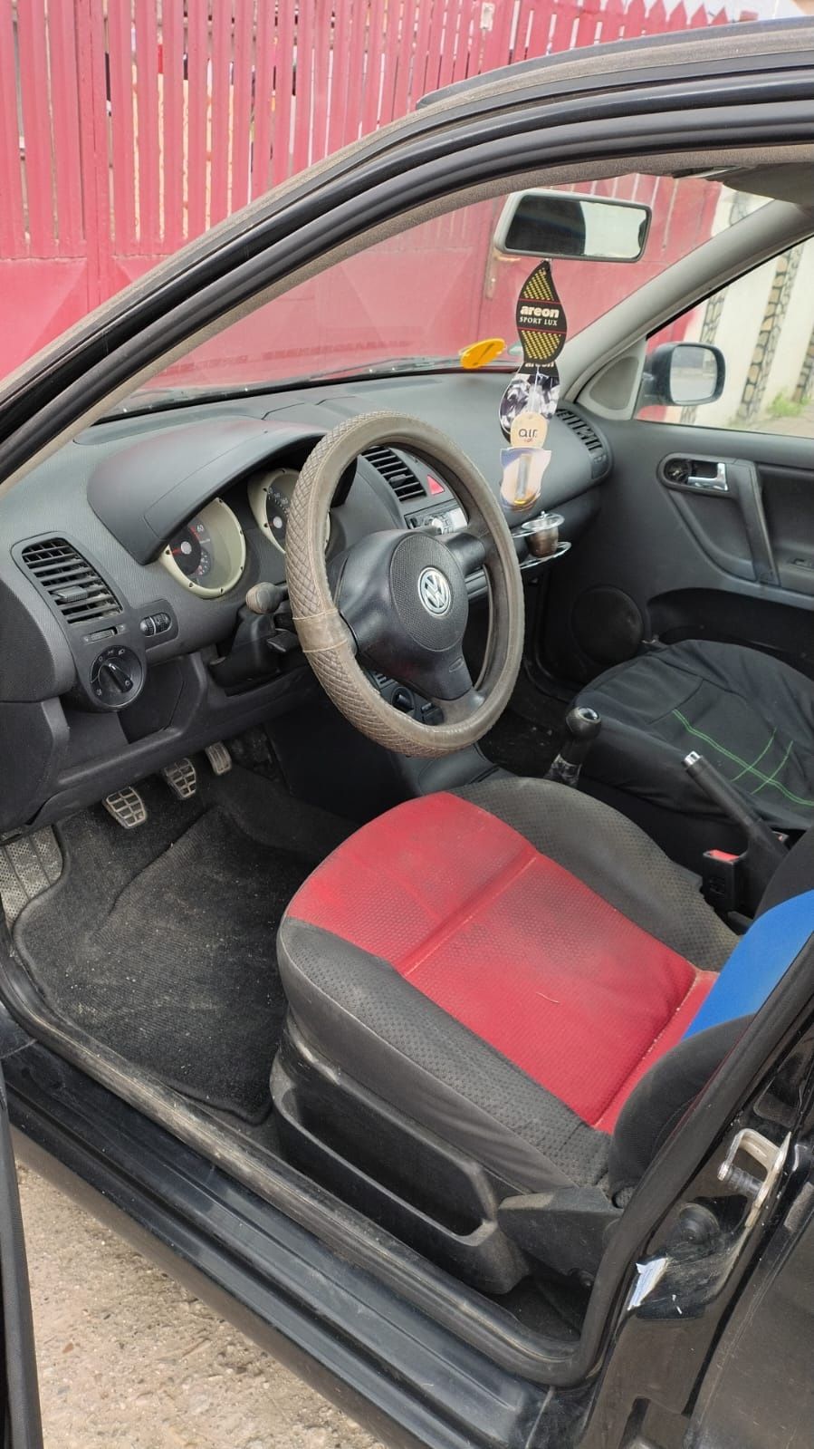 Masina Volkswagen polo