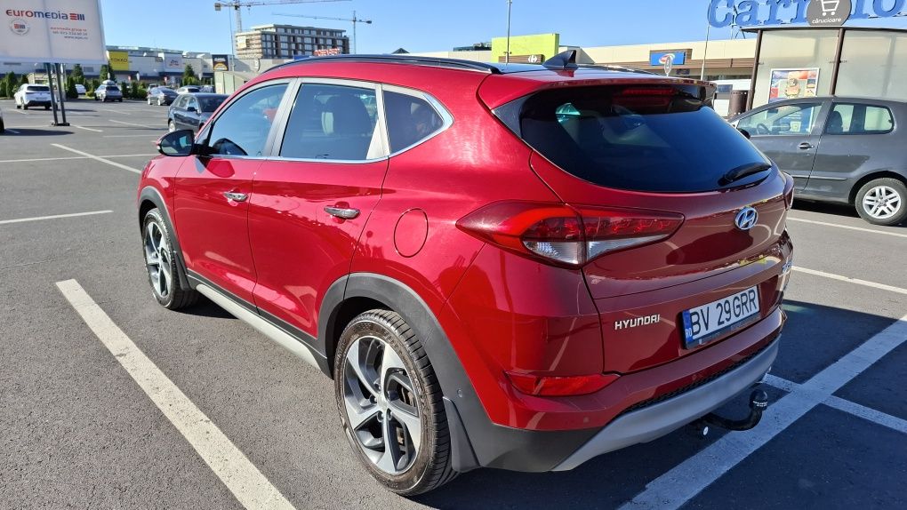 Vand Hyundai Tucson Luxury+, 2018, 1.6 TGDI, 177CP, 4x4, 129.800km