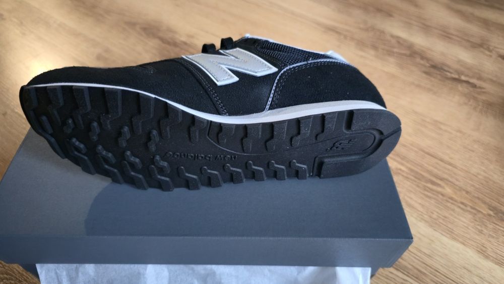 New Balance 373 Noi Adidasi Originali Nr. 43 In Cutie