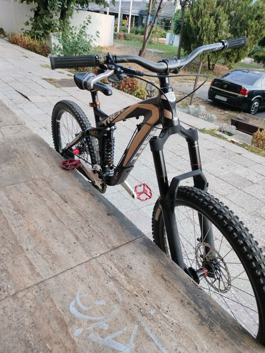 Vand Trek Scratch 8