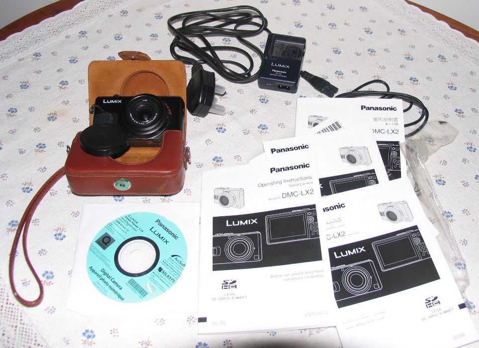 ЗАМЯНА!!! Фотоапарат висок клас Panasonic Lumix DMC-LX2