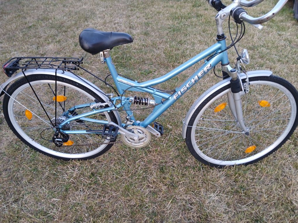 Bicicleta Fischer cu suspensii, roti de 28