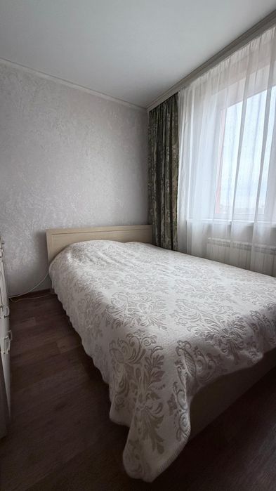 Кровать, размер 140×200