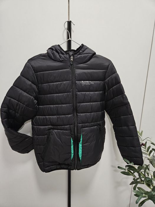 Яке за момче Reserved