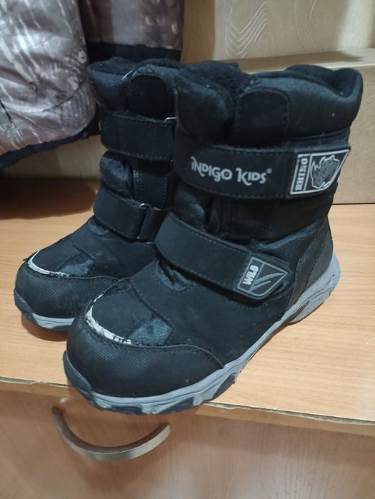 Продам ботинки 33 размер