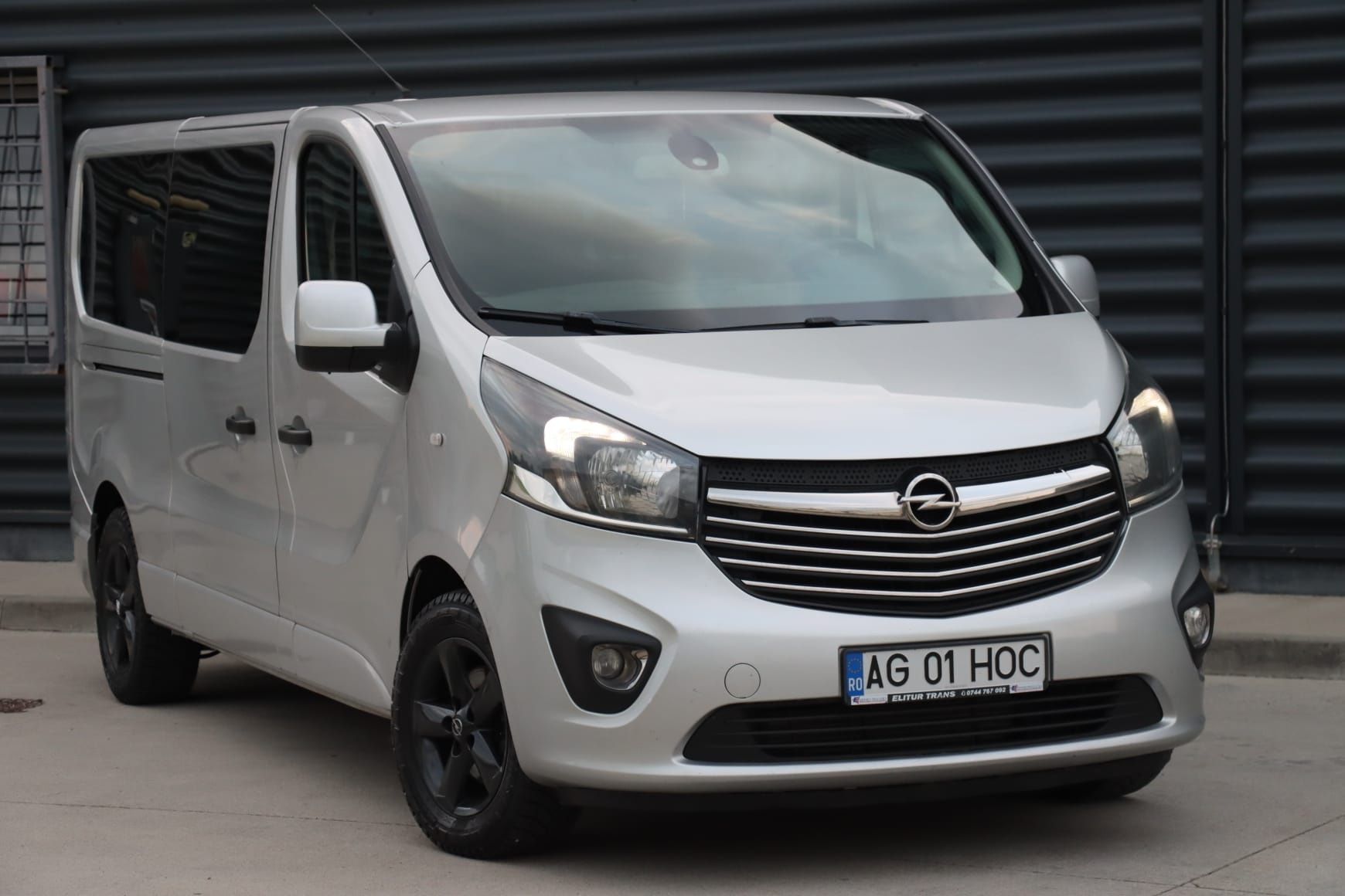 Opel vivaro 1.6d *125cp *8+1locuri.2018