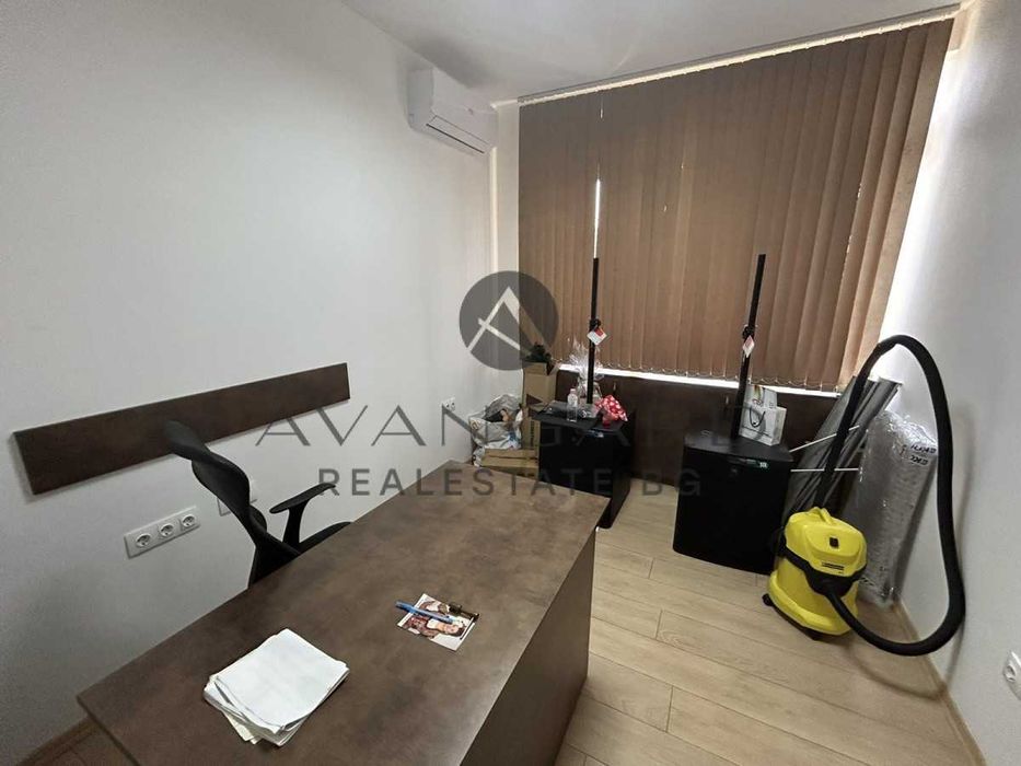 Продава се Офис в Пловдив, Кършияка - 115 кв.м за 1122 €/кв.м - Снимка #7