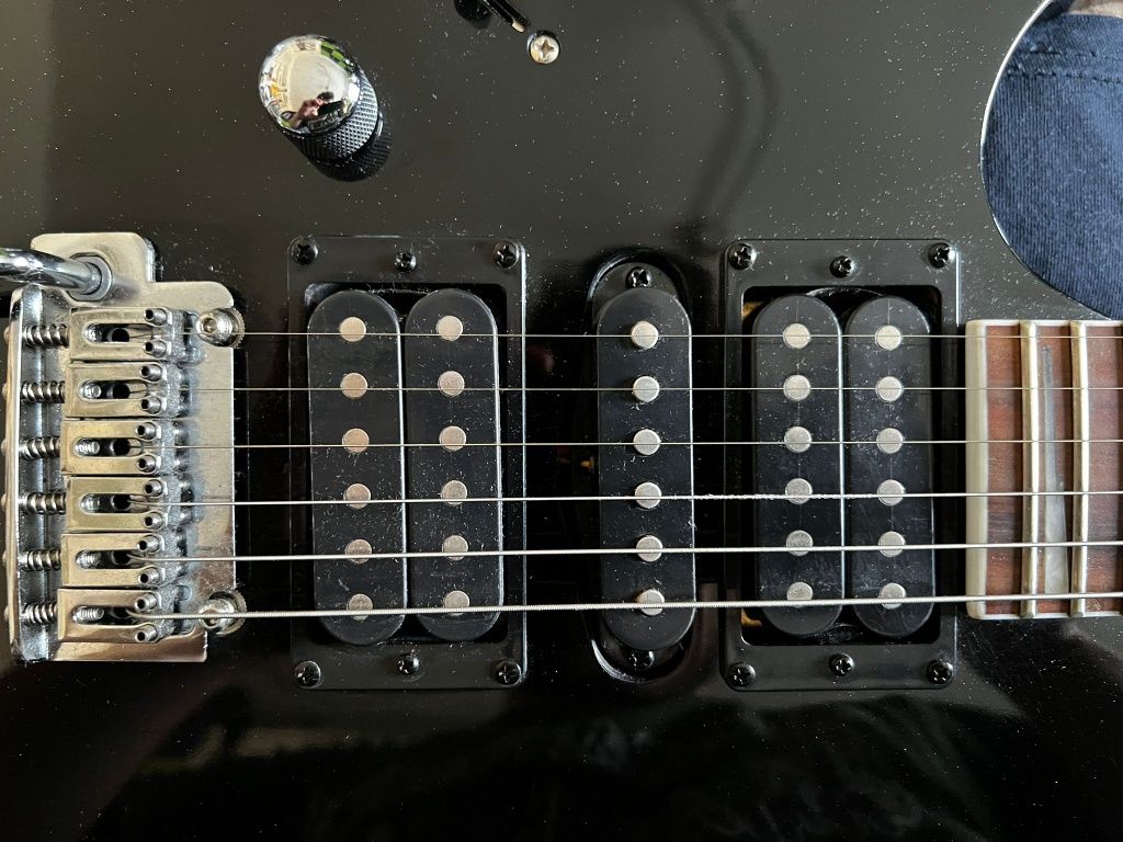 Vând chitară pentru stângaci - Ibanez GRG170DXL-BKN Lefthand