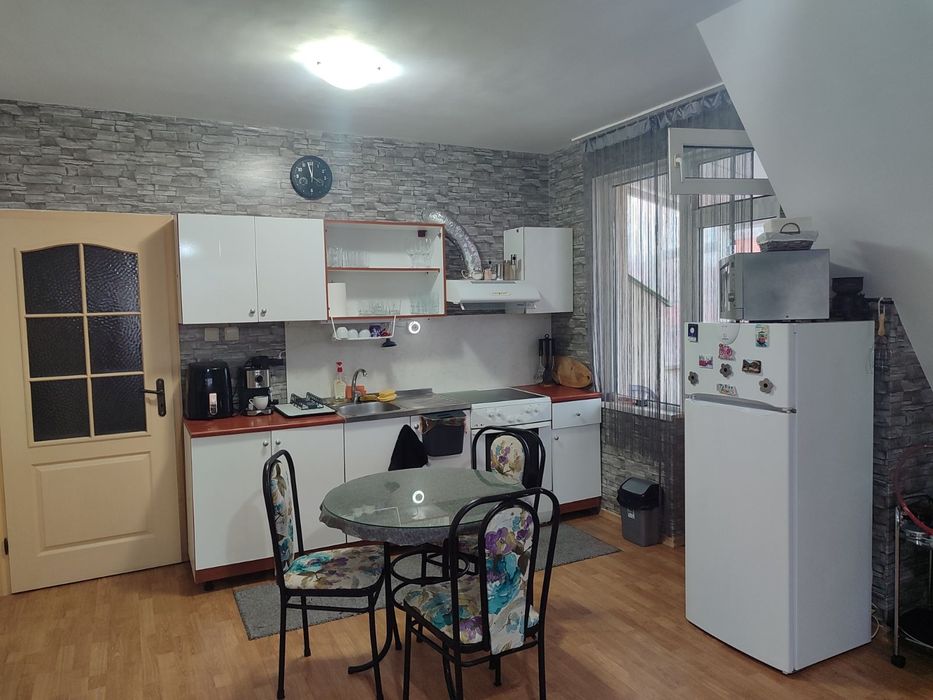 Давам под наем  апартамент  в Асеновград  !