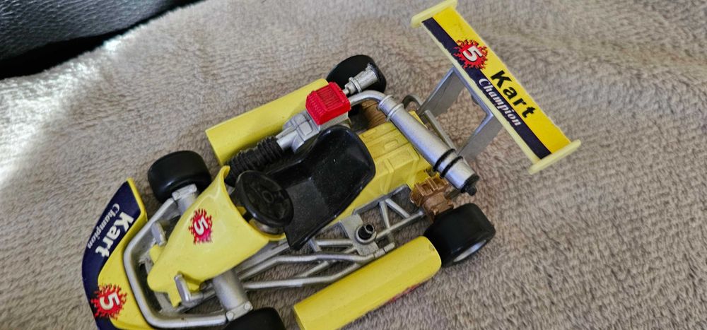jucarie macheta cart din metal Welly Go-Karts,