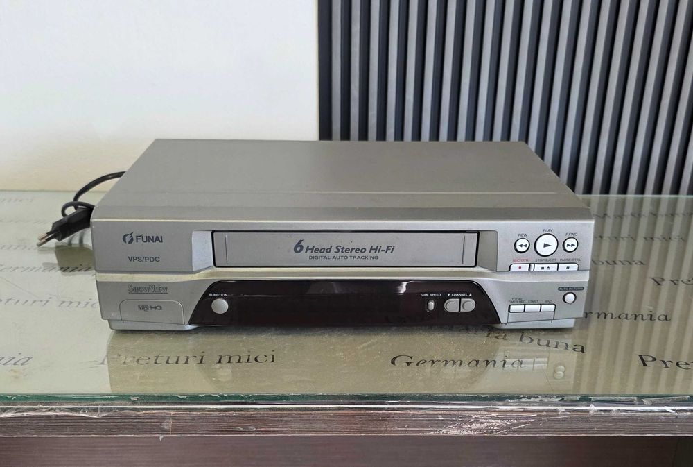 VHS/Video player Funai 19A-624 - import Germania