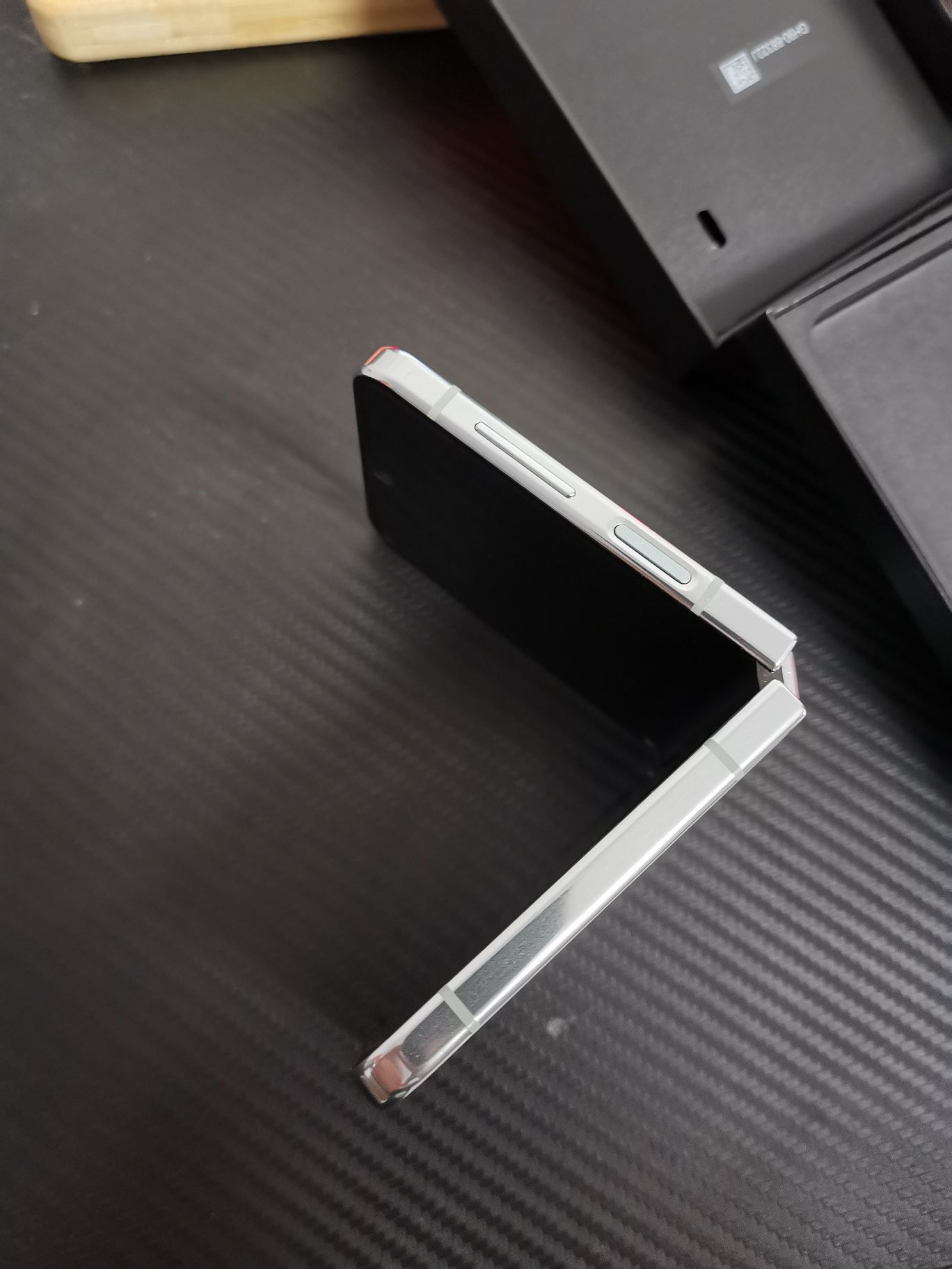 Samsung galaxy z flip 5