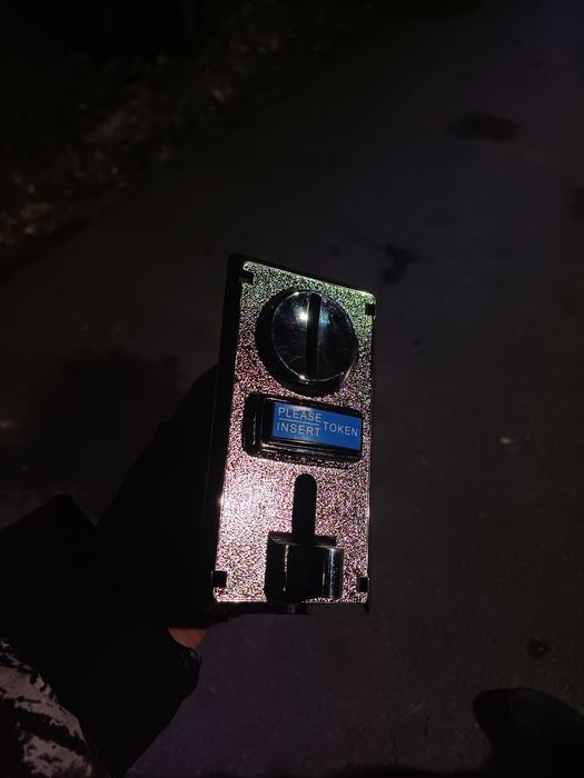 Продам монетоприомник новый